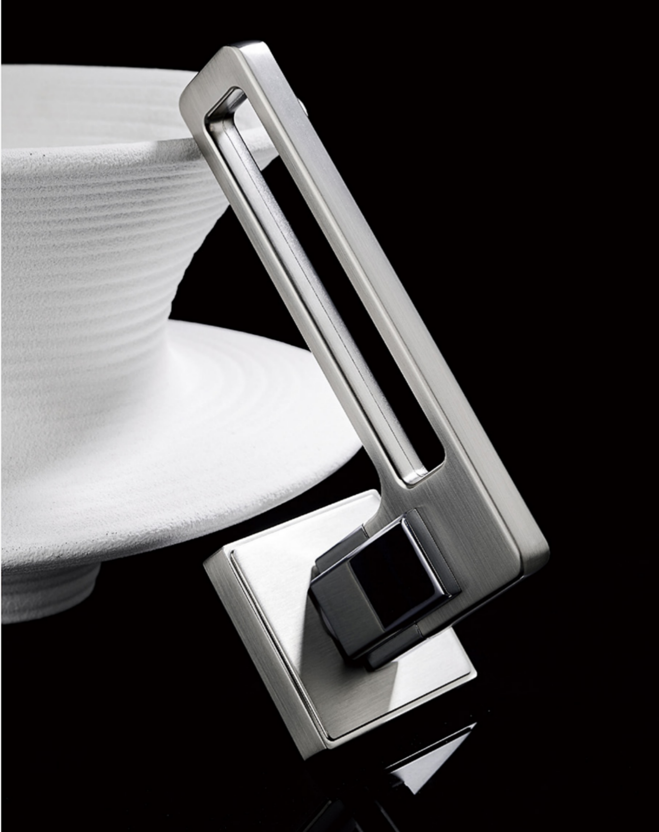 încuietoare ZM523/5205